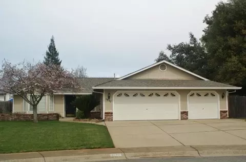 1977 Catherine Way, Redding, CA 96002 photo 1