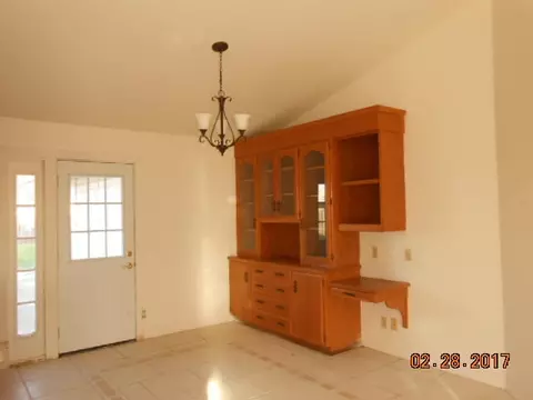 1569 Meadowbrook Ln, Corning, CA 96021 photo 7