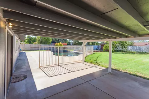 1132 Lorraine Dr, Redding, CA 96002 photo 28