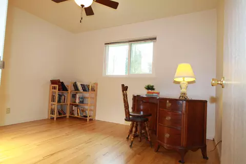 2777 Regal, Redding, CA 96002 photo 18