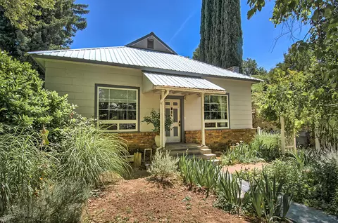 617 State St, Redding, CA 96001 photo 3