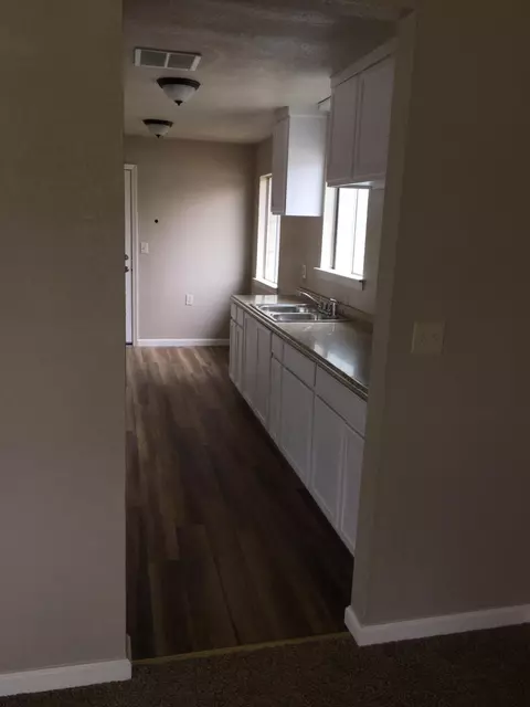 2198 Venus Way, Redding, CA 96002 photo 6