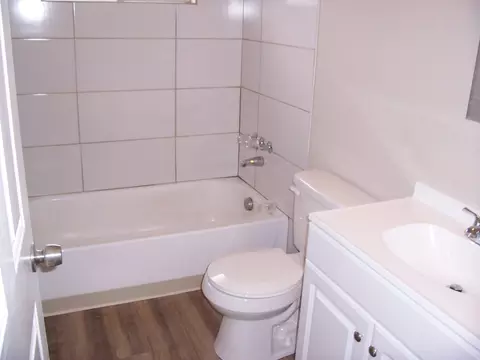 2198 Venus Way, Redding, CA 96002 photo 3