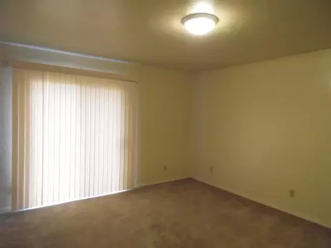 3290 Crest Dr, Anderson, CA 96007 photo 9