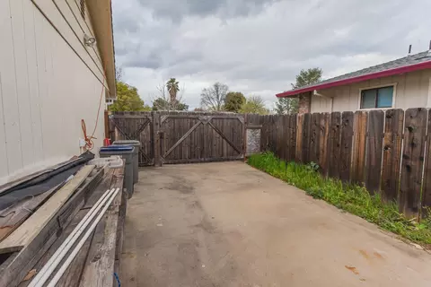 6857 Granada Dr, Redding, CA 96002 photo 20