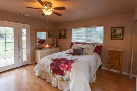 6857 Granada Dr, Redding, CA 96002 photo 10