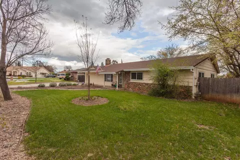 6857 Granada Dr, Redding, CA 96002 photo 21