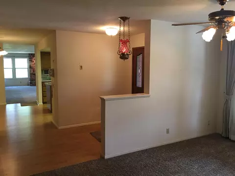 9545 Janell Ln, Redding, CA 96001 photo 5