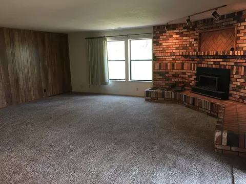 9545 Janell Ln, Redding, CA 96001 photo 6