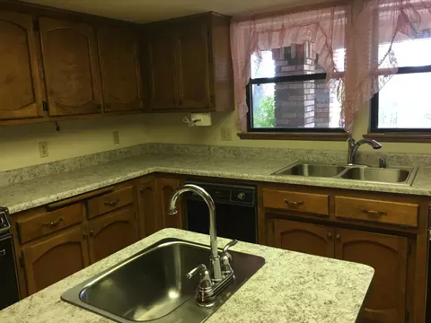 9545 Janell Ln, Redding, CA 96001 photo 11