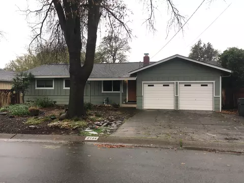 2144 Deerfield Ave, Redding, CA 96002 photo 1