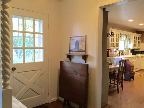 1626 Jay St, Redding, CA 96001 photo 3