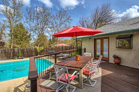 4000 Meander Dr, Redding, CA 96001 photo 36