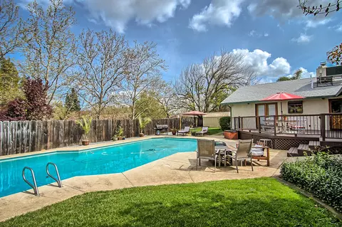 4000 Meander Dr, Redding, CA 96001 photo 31