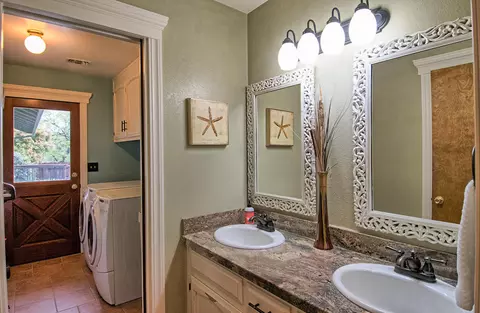 4000 Meander Dr, Redding, CA 96001 photo 22