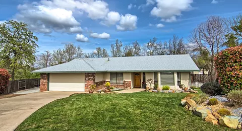 4000 Meander Dr, Redding, CA 96001 photo 1