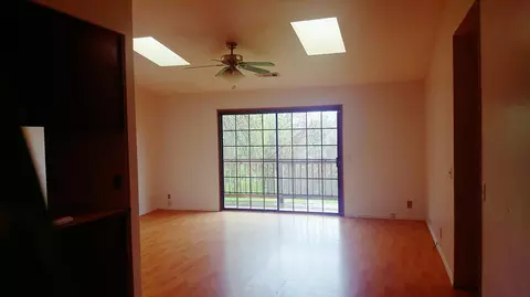3718 Lake Forest Dr, Redding, CA 96003 photo 5
