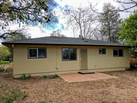 2591 Oxford Rd, Redding, CA 96002 photo 10