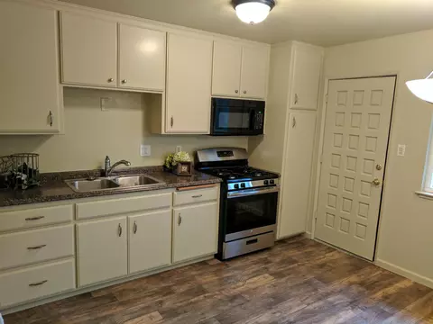 2591 Oxford Rd, Redding, CA 96002 photo 13