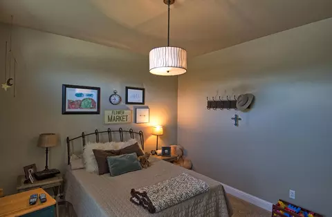 3394 Heritagetown Dr, Redding, CA 96002 photo 16