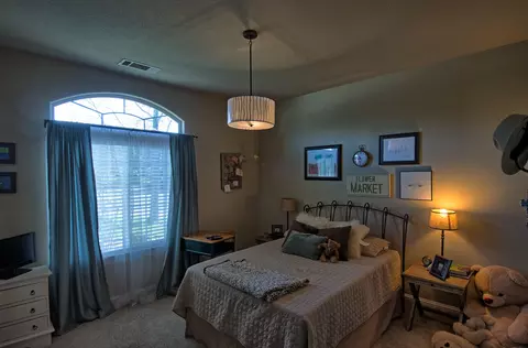 3394 Heritagetown Dr, Redding, CA 96002 photo 14