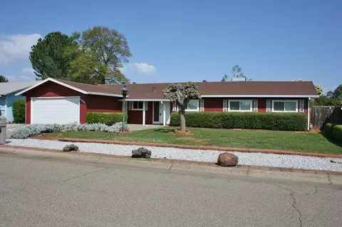 1160 Lorraine Dr, Redding, CA 96002 photo 1