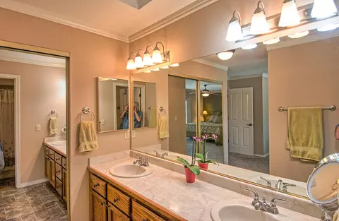 1590 Lavender Way, Redding, CA 96003 photo 24