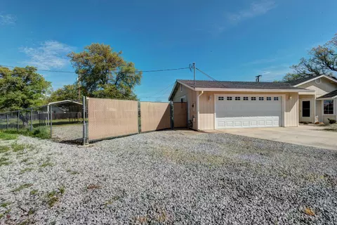 3730 Brian Ct, Redding, CA 96001 photo 3