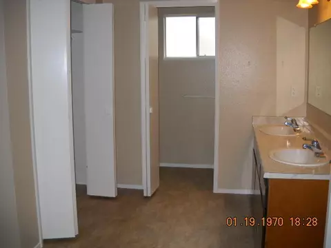 1335 Acacia St, Red Bluff, CA 96080 photo 9