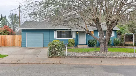 3966 Virgo St, Redding, CA 96002 photo 1