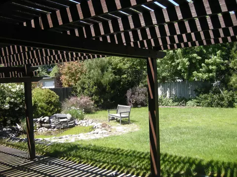 1996 Wilder Dr, Redding, CA 96001 photo 4