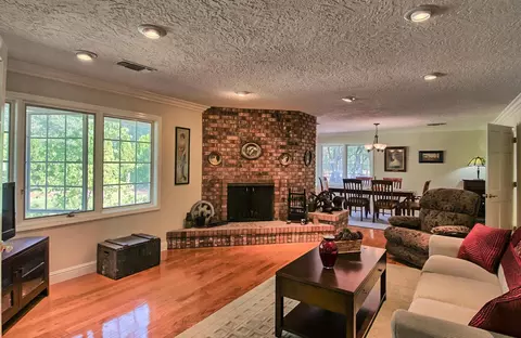 13245 Rhonda Ln, Redding, CA 96003 photo 12