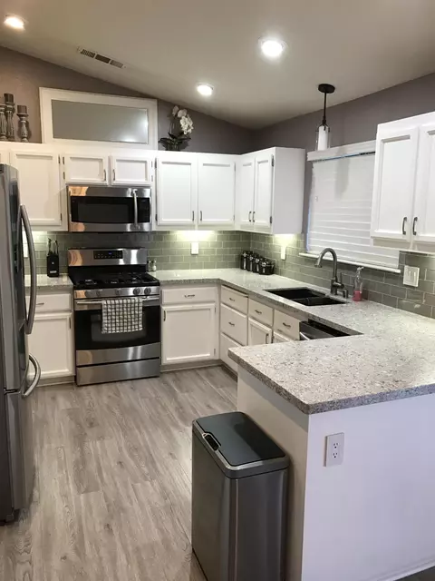 1488 Purple Way, Redding, CA 96003 photo 1