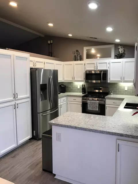 1488 Purple Way, Redding, CA 96003 photo 2