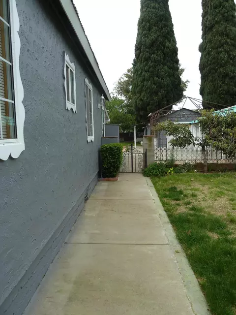 3208 Veda St, Redding, CA 96001 photo 17