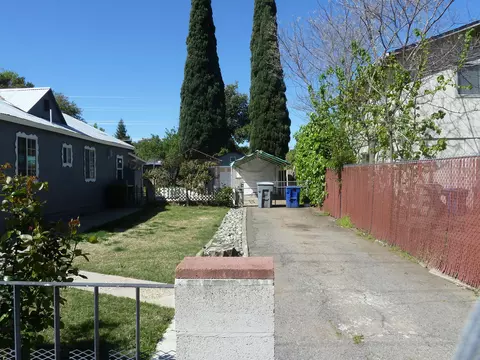 3208 Veda St, Redding, CA 96001 photo 4