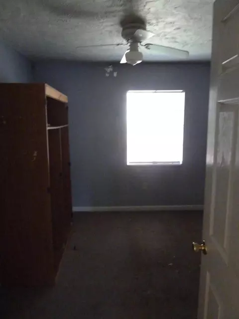 3208 Veda St, Redding, CA 96001 photo 12