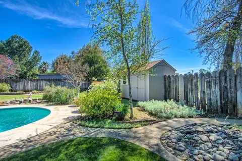 20529 Duryee Ln, Redding, CA 96002 photo 34