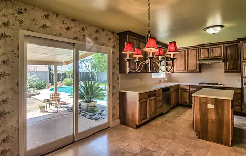 20529 Duryee Ln, Redding, CA 96002 photo 11