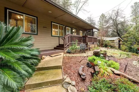 19737 Koala Ln, Redding, CA 96003 photo 5