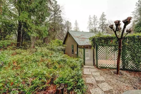 19737 Koala Ln, Redding, CA 96003 photo 25