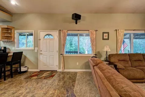 19737 Koala Ln, Redding, CA 96003 photo 31