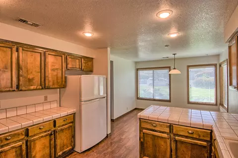 3888 Rushmore Dr, Redding, CA 96001 photo 14