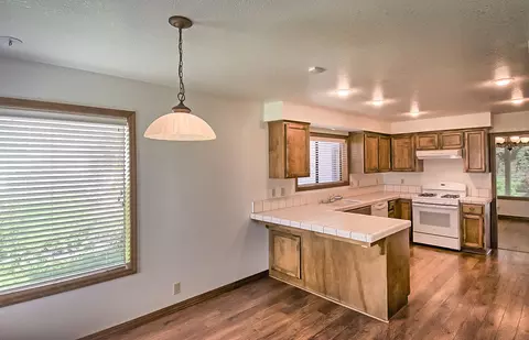 3888 Rushmore Dr, Redding, CA 96001 photo 11