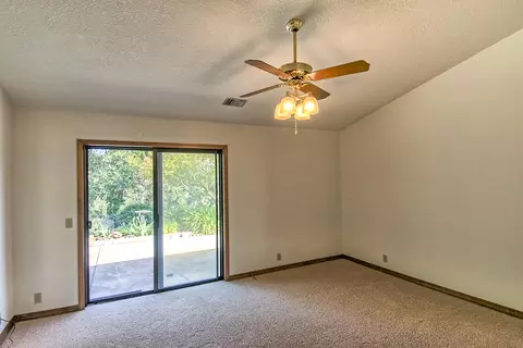 3888 Rushmore Dr, Redding, CA 96001 photo 19