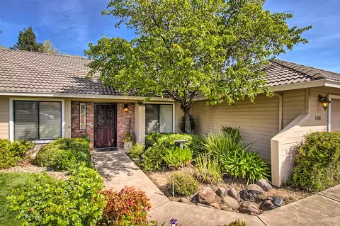 3888 Rushmore Dr, Redding, CA 96001 photo 4