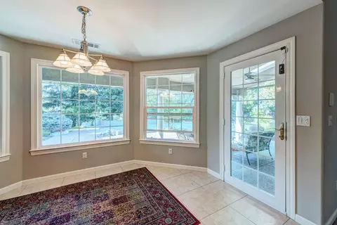 2376 Dream St, Redding, CA 96001 photo 11
