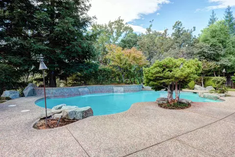 2376 Dream St, Redding, CA 96001 photo 4