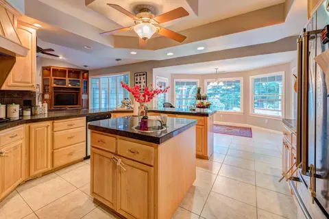 2376 Dream St, Redding, CA 96001 photo 14