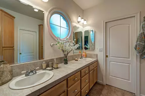 2376 Dream St, Redding, CA 96001 photo 17